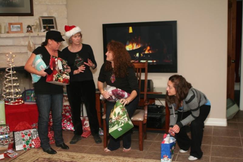 2012-12-24 136 Christmas Eve at T&S.jpg